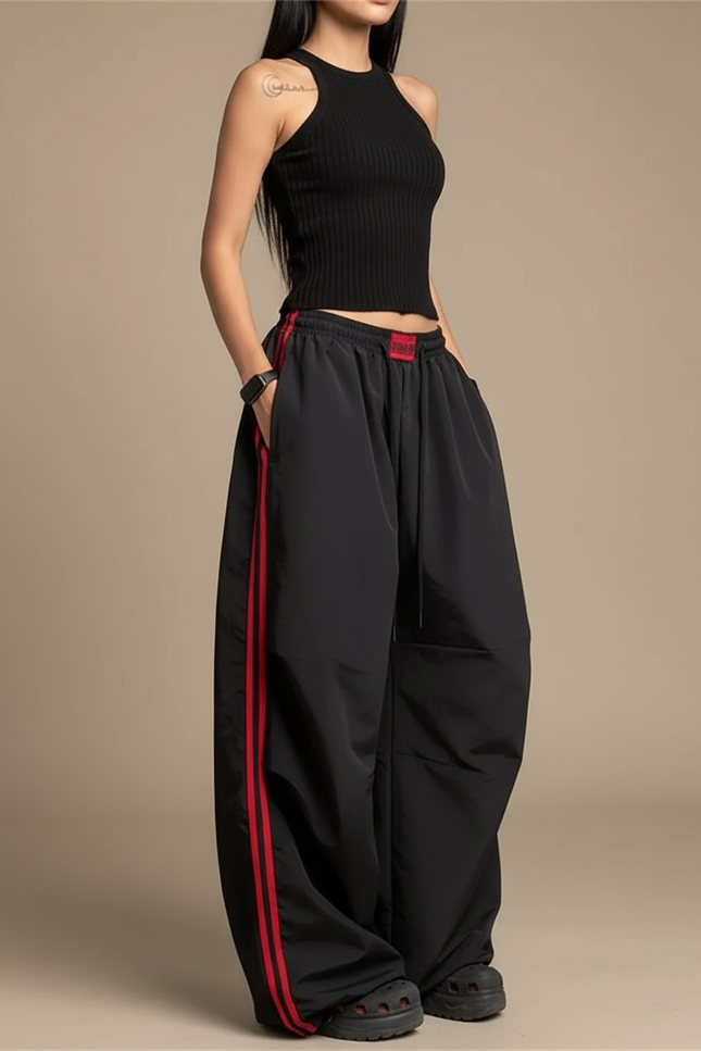 Pantalon Parachute Noir Ample Rayures Rouges - Polyester