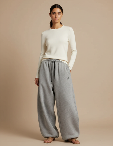 Pantalon Parachute Gris Ample Molleton Brodé Décontracté