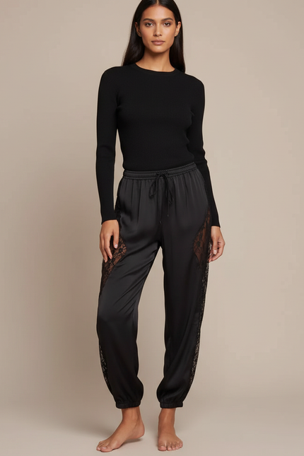 Pantalon Parachute Noir Satiné Dentelle Fluide Élégant