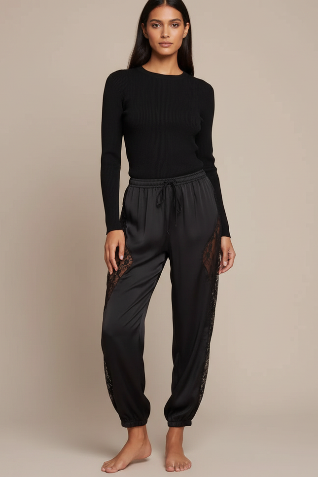 Pantalon Parachute Noir Satiné Dentelle Fluide Élégant