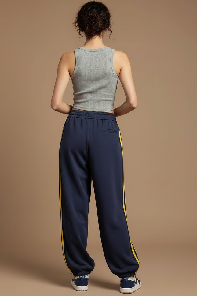 Pantalon Parachute Bleu Marine Rayures Jaunes Ample Sportif - Molleton - vue 2
